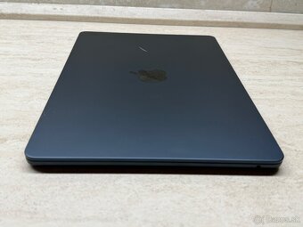 Apple MacBook Air 13,6" (2022) / M2 / 8GB / 512GB - 5