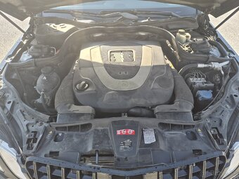 Mercedes benz 550 - 5