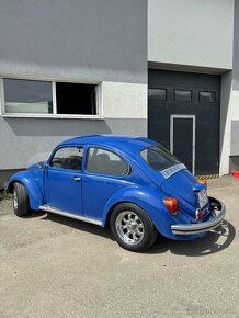 Volkswagen Beetle chrobák 1600 boxer - 5