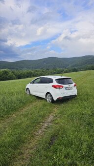 Kia carens 1.7 crdi - 5