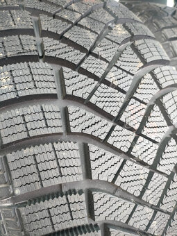 Pneumatiky 205/60 R16 96T IceZeroF PIRELLI -zimné - 5