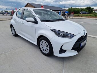 TOYOTA YARIS - 5