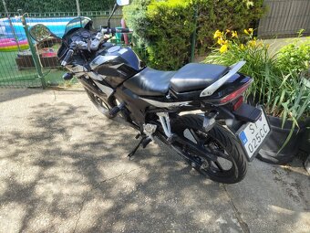 Honda CBR 125 - 5