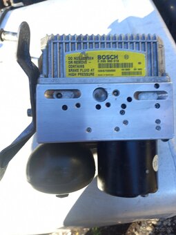 Mercedes W211 ABS/SBC - 5