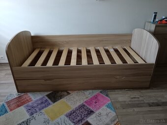 Výsuvná posteľ DREVONA REA ABRA s roštami a matracmi - 5