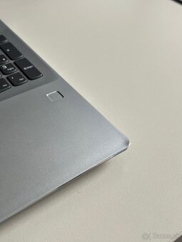 Lenovo Ideapad 720 - 5
