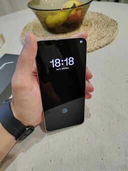 Samsung S25 256gb - 5