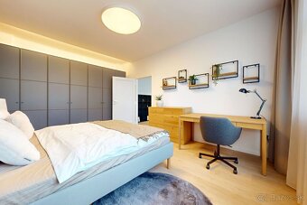 Elegantný, zrekonštruovaný veľkometrážny byt v centre Bratis - 5