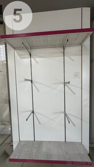 Sada stojanov do predajne so športovými potrebami - 5