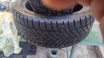 Zlmne pneumatiky 225/45 r17 v xl  2ks. - 5