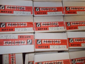 mesit a dewalt radio - 5