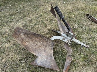 Predám pluh obracak za agzat - 5