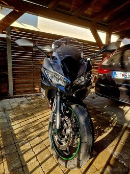 Kawasaki Ninja 650 - 5