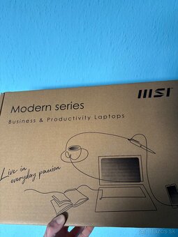 Notebook MSI Modern 15 - 5
