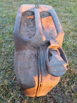 Kanister waffen SS - 5