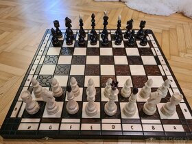 Dřevěné vyřezávané šachy - 5
