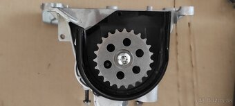 Predám olejové čerpadlo na BMW n57 n47 - 5
