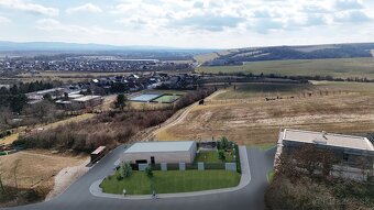 Pozemok so stavebným povolením na RD - 800m2 - Čachtice - 5