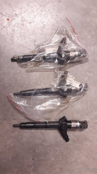 Vstrekovač - Predám trysky – vstreky na JCB, Fermec, Terex. - 5