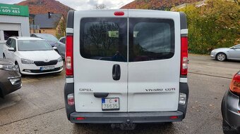 Opel Vivaro 2.0 Dci model 2010 - 5