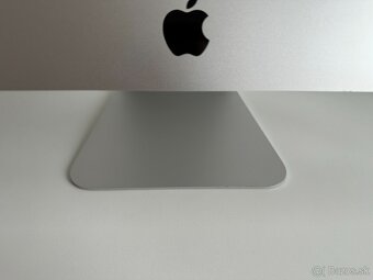 Apple iMac 27” Retina 5k 2017 / i7 / 24GB RAM / Radeon - 5