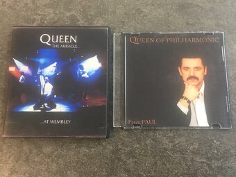 CD albumy + single - 5