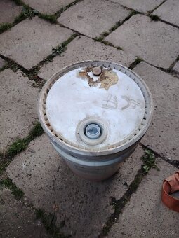 Predam hydraulicku hadicu a olej na Manitou - 5