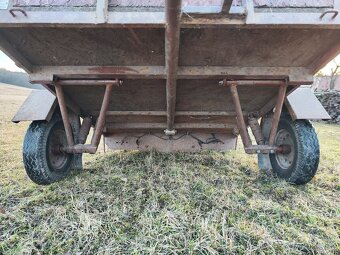 Prívesný vozík - 5