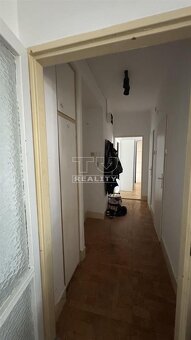 NA PREDAJ INVESTIČNÝ 2-IZBOVÝ TEHLOVÝ BYT S BALKÓNOM V... - 5