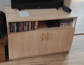 Skriňová zostava (s TV skrinkou a komodou) - 5