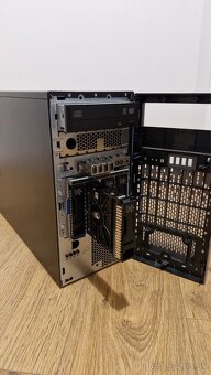 HP ProLiant Server Intel Xeon/32GB RAM - 5