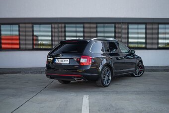 Škoda Octavia Combi 2.0 TDI DPF RS DSG - 5