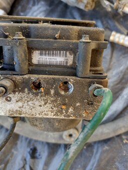 Lacno predám čo zostalo - 5