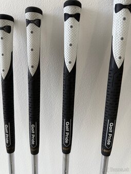 Golfove palice Cobra King SZ (gripy Pride James Bond 007) - 5