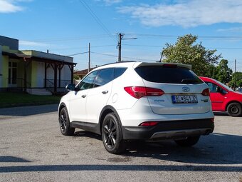 Hyundai Santa Fe 2.2 CRDi VGT 4x4 Premium 145kW 1. MAJITEĽ - 5