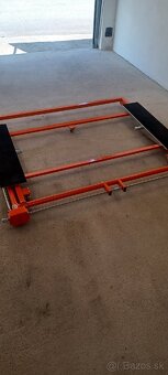 Preklápací zdvihák Autolift 3000 - 5