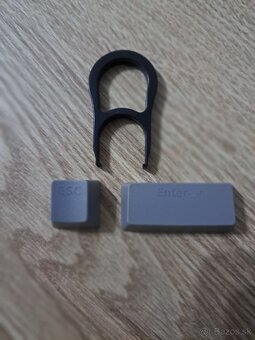 Herna klavesnica yenkee atom 3600US - 5