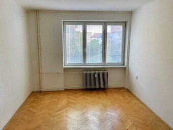 Babony TRE | Predaj priestranný a svetlý 3-izbový byt s balk - 5