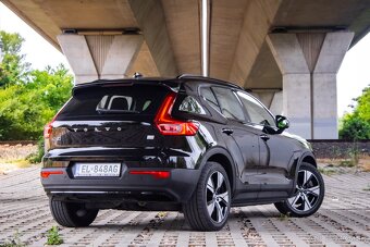 Volvo XC40 P8 TwinMotor AWD 300kw / odpočet DPH - 5