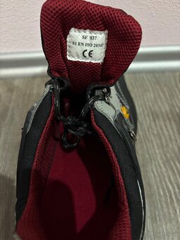 Bezpečnostná obuv - 5