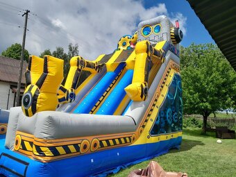 Skakaci hrad ROBOT - 5