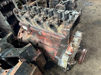 Predám motor a diely na motor 4v turbo zetor crystal - 5