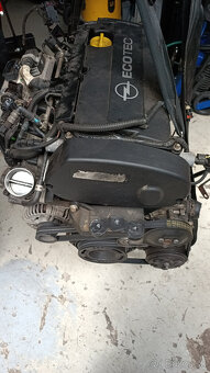 Komplet motor GM Z18XER Opel 1.8 16v 175tis. km - 5