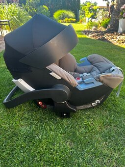 Autosedačka Cybex Aton 5 + báza - 5