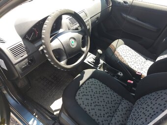 Škoda Fabia - 5