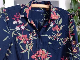 Krásna blúzka GANT -veľ. M - 5