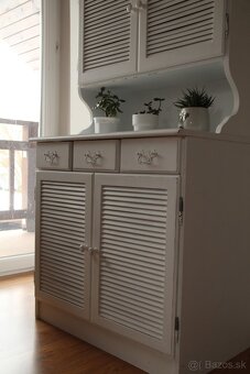 Starožitná skrinka - 5