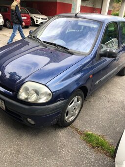 Predám v Bratislave Rensult Clio 2, r.v. 2000 s platnou STK - 5