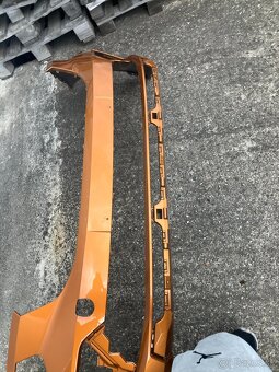 predni naraznik skoda kamiq 24- oranzova - 5