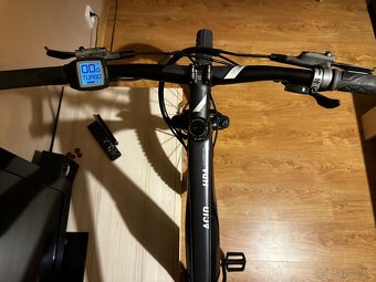 Elektrický bicykel Cube - 5